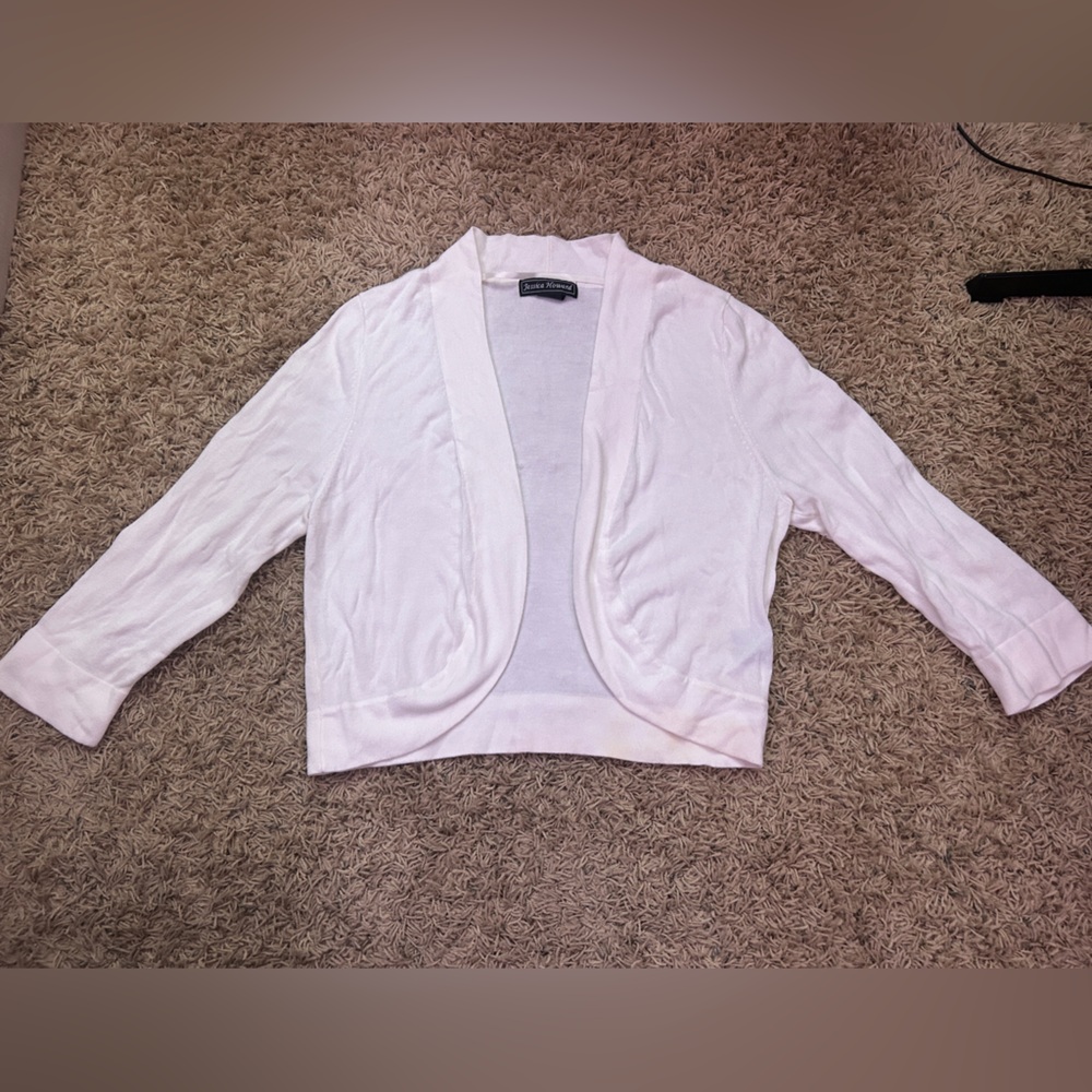 Jessica Howard Classic White Cardigan